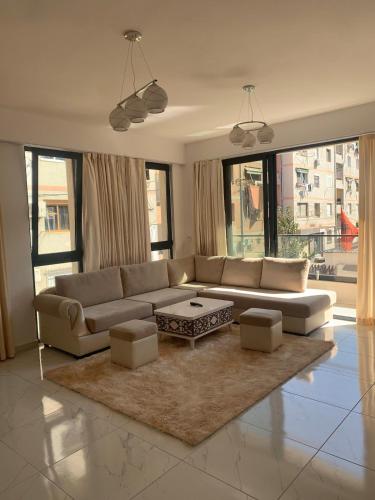 Vila Leon private, Tirana (Foto 7)