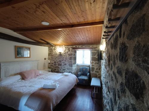 1 double bed