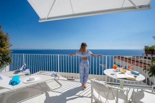 Alrededores, Infinity Suites in Praiano