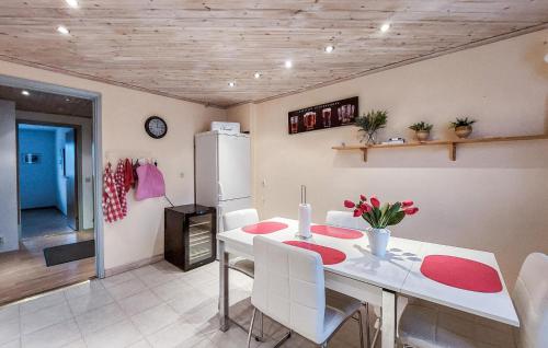 Kitchen, Gorgeous Apartment In Hyltebruk in Hyltebruk