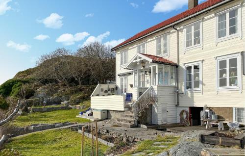 Amazing Home In Averøy With Wifi Amazing Home In Averøy With Wifi