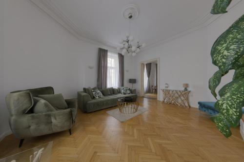 Beautiful condo at the Old Town, Bratislava (fotografie 2)