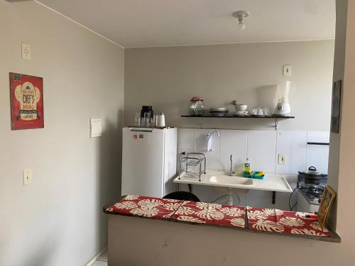 Apto térreo com garagem, quintal condomínio com portaria 24h (Apto terreo com garagem, quintal condominio com portaria 24h) in Valparaíso De Goiás