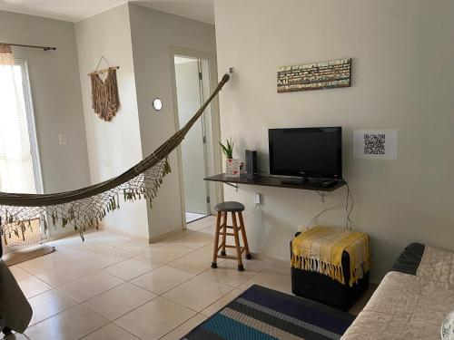 Apto térreo com garagem, quintal condomínio com portaria 24h (Apto terreo com garagem, quintal condominio com portaria 24h) in Valparaíso De Goiás