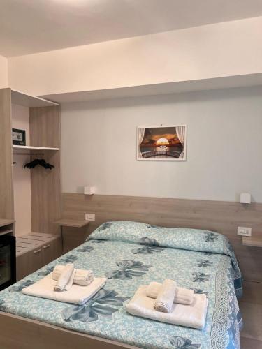 Queen Room with Sea View image 7