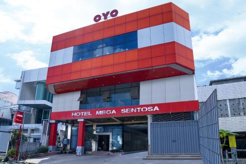 Entrée, Hotel O Mega Sentosa in Samarinda