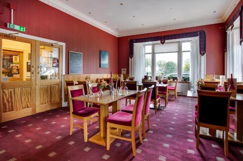 ห้องอาหาร, OYO Glenpark Hotel, Ayr Central in ไอส์