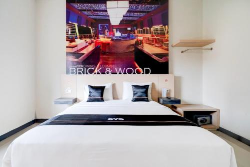 Standard Double Room image 10