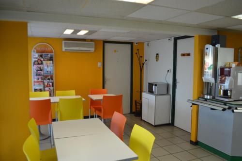 共用Lounge/電視區, 尚貝里普瑞米爾經典酒店 (Hotel Premiere Classe Chambery) in 香貝里