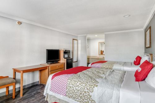 OYO Hotel Pineville LA Hwy 165 in Pineville, USA