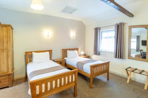 Photo - OYO Elm Farm Country House, Norwich Airport