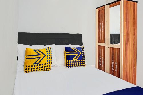 Double Room image 7
