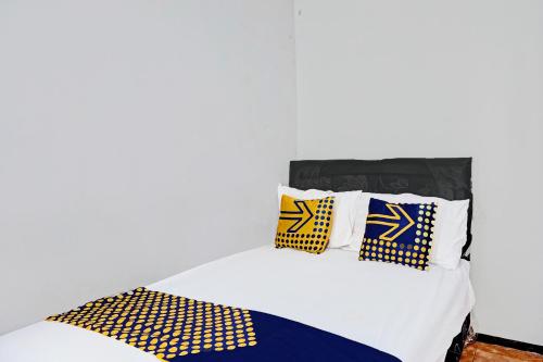 Double Room image 8