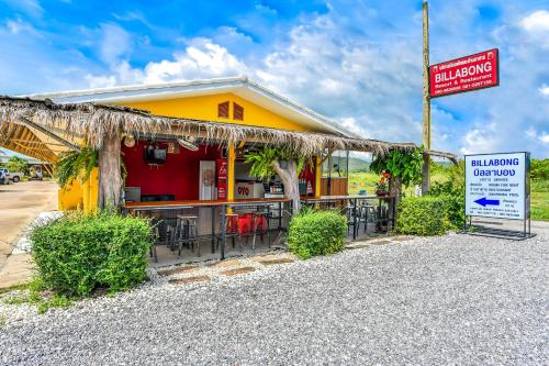 Entrance, Billabong Resort Cha Am in Cha Am Golf