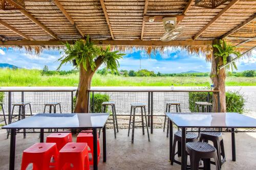 Facilities, Billabong Resort Cha Am in Cha Am Golf