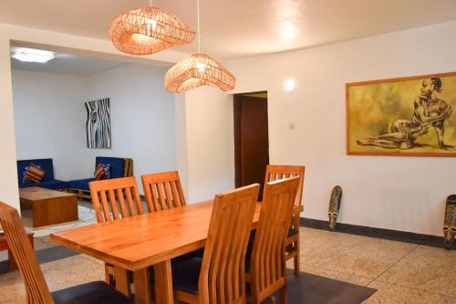 Instalaciones, Karibu Africa Home in Moshi