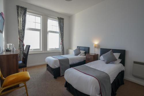 OYO Shanklin Beach Hotel - image 4
