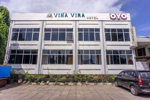 . OYO 2180 Vina Vira Hotel