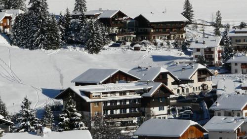 Kristiania Small Dolomites Hotel - image 6
