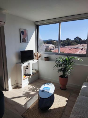 LAVANDE D'AZUR, T2, Parfait pour le Thermalisme, Climatisation, Parking Gratuit, Wifi, Tout est Compris - Location saisonnière - Balaruc-les-Bains