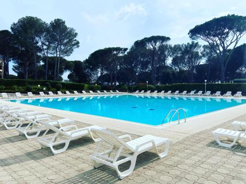 Piscine, Appartement Piscine et pinede - Wifi in Vallon du Mal Temps