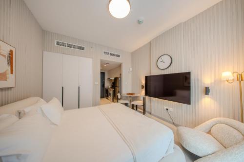 The AlJada Studio by Blue Cloud Holidays, Sharjah