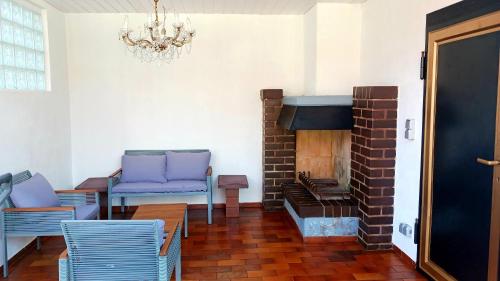 Kert, Ferienhaus am Wald in Dahn