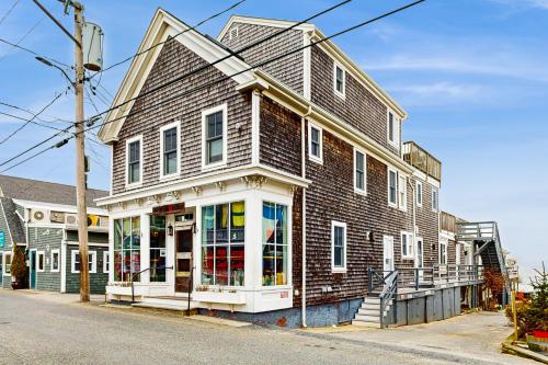 Provincetown Waterfront Studio