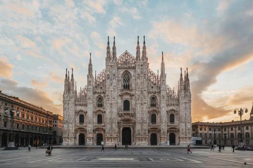 Duomo 10 min - Spacious Home in the Heart of Milan - Wifi, Milan (photo 5)