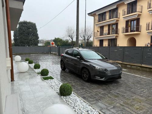Franciacorta Bergamo Airport Suite Apartment in 泰爾加特