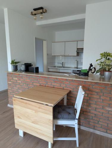 Konyha, Helle Wohnung in Erkrath in Erkrath