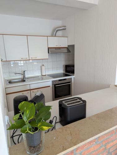 Konyha, Helle Wohnung in Erkrath in Erkrath
