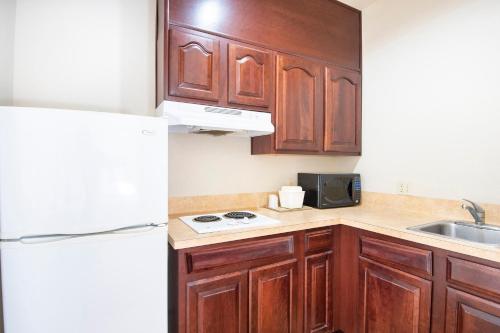 OYO Townhouse Clute Lake Jackson – Clute, TX