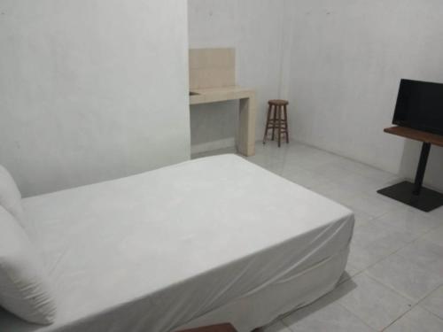 Hotel O Kalijudan Homestay near Blockbuster Museum Surabaya