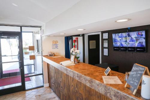 OYO Hotel Brownsville TN I-40 - 로비