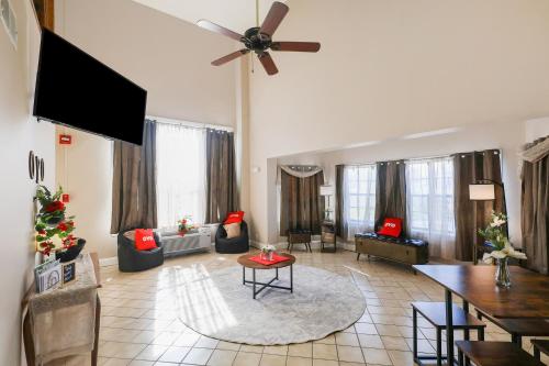 OYO Hotel Brownsville TN I-40 - 로비