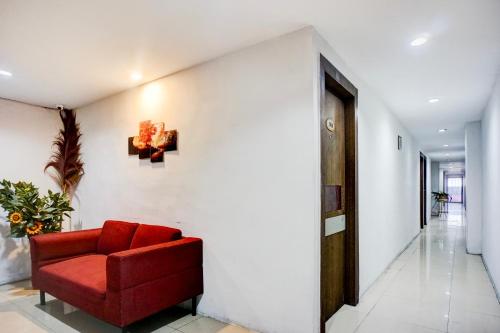 OYO 2574 Z Suites Hotel - 로비