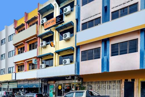 ทางเข้า, โฮเทล โอ ซิตี้ โฮสเทล อีโปห์ (Hotel O City Hostel Ipoh) near ห้องประชุมตึกอิโปห์