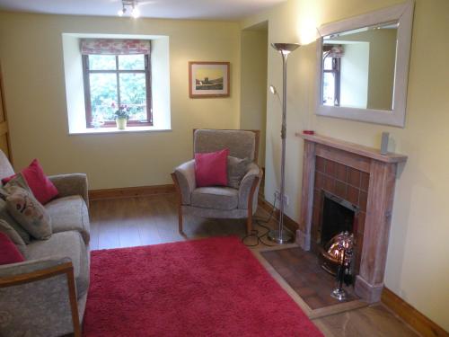 Halftown Cottages - image 6