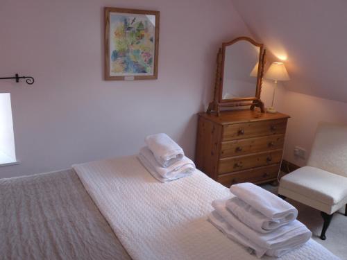 Halftown Cottages - image 8