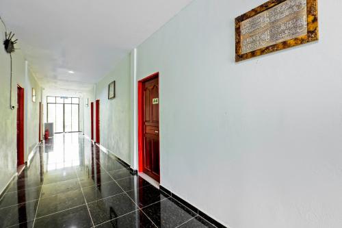Lobby, OYO 89933 Nun Hotel in Tanah Merah
