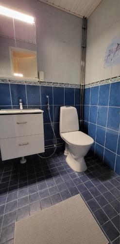 Bathroom, Upea saunallinen kolmio in Nokia