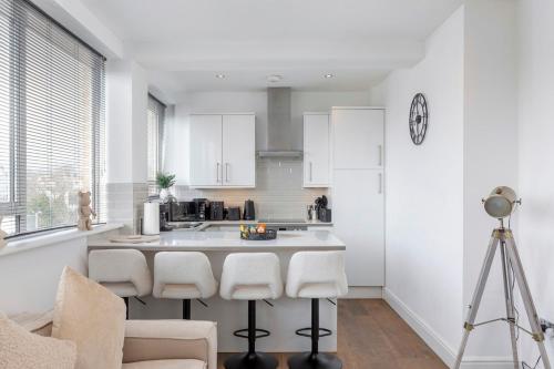 bucătărie, Suite Escape 2-Bed Hove in Hove