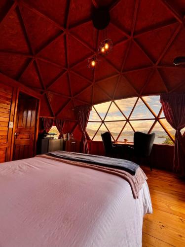 Domos lago Muisca Xue in Llano Alarcon-Aquitania