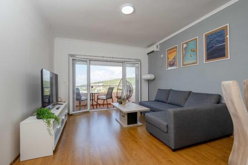Azzurro Apartment in Utjeha in Utjeha
