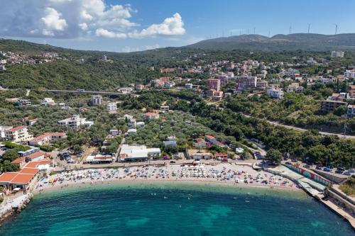 Azzurro Apartment in Utjeha in Utjeha
