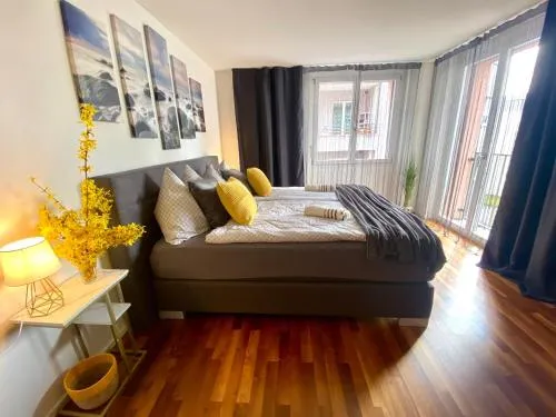 City Views Apartment am Schaffhauserplatz in Zürich, Schweiz