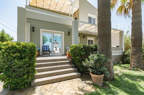 Entrance, Big Blue Villa in Kisamos, 10 meters from Sea near Camping Nopigia