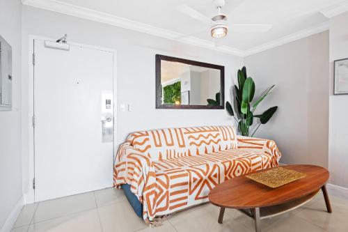 Ocean Beach Condo 3BR On the Sand 505 - image 5