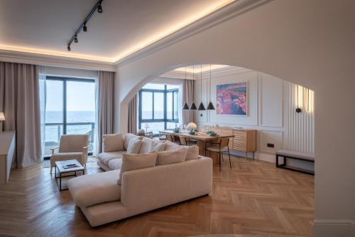 QUI by Homega, Seafront Views from Every Room, Sliema (photo 6)